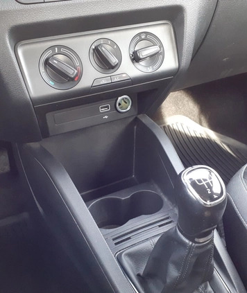Skoda Fabia cena 43900 przebieg: 142587, rok produkcji 2020 z Pieszyce małe 529